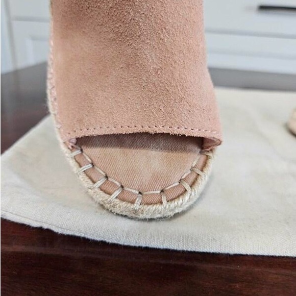 Size 7.5 Tom’s Wedges Espadrilles - Picture 6 of 13